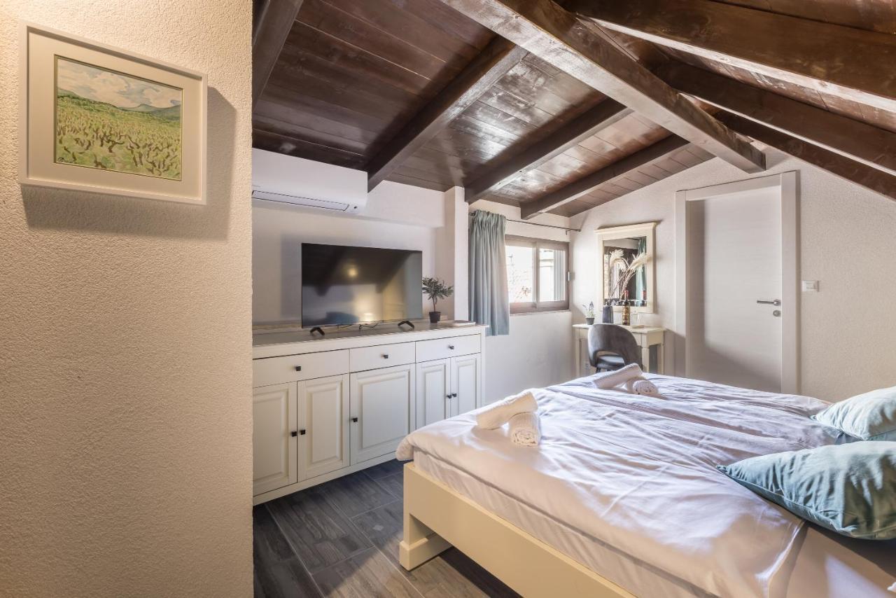 Old Town B&B Rooms Matusko 斯普利特 外观 照片