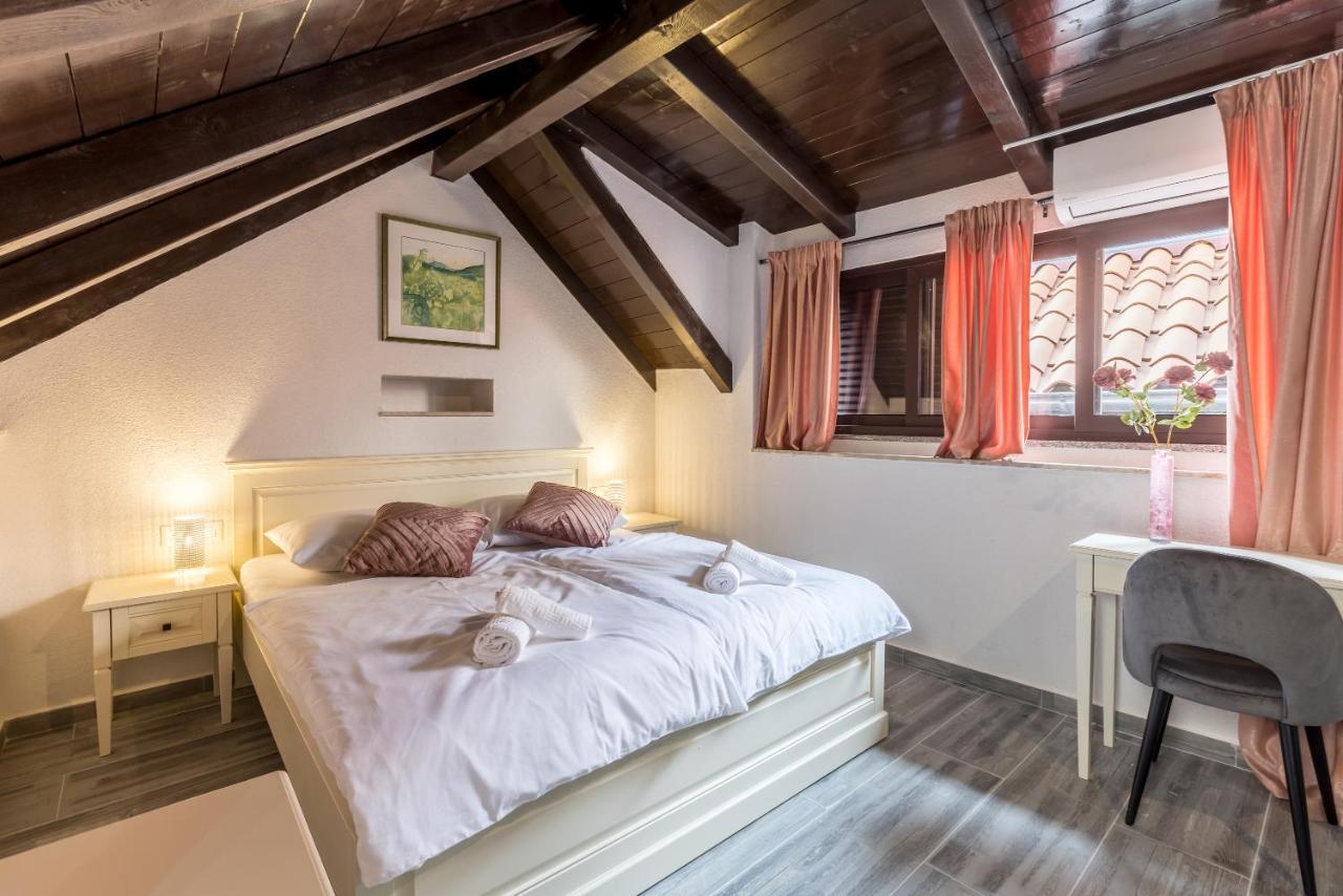 Old Town B&B Rooms Matusko 斯普利特 外观 照片